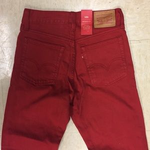 NWT Levi’s Wedgie fit jeans